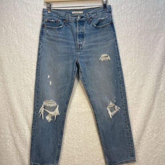Levi’s Denim - Levi’s Blue Distressed High Rise Crop Wedgie Straight Denim Jeans Size 29